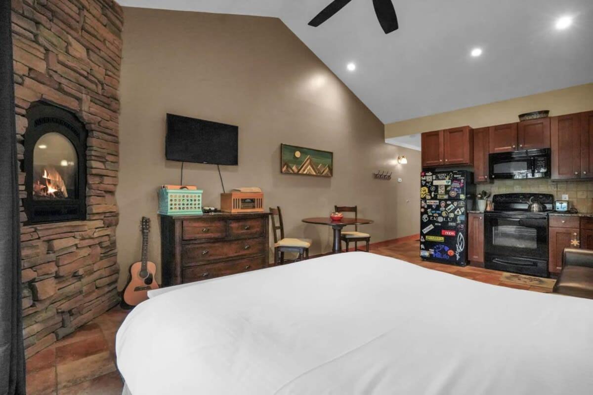 Intimate Mtn Studio, Walk To Main St パークシティ エクステリア 写真